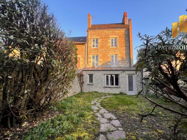 Maison 9 pièces 205 m²