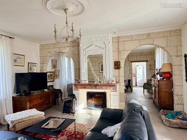 Maison 9 pièces 205 m²