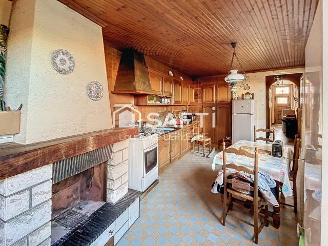 Maison 9 pièces 206 m²