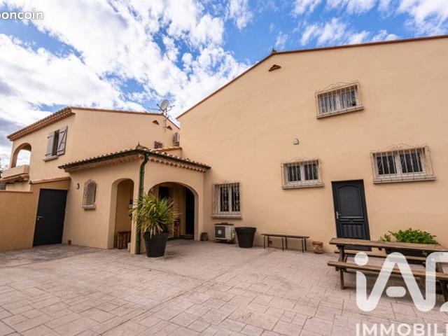 Maison 9 pièces 206 m²