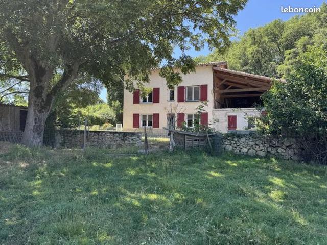 Maison 9 pièces 206 m²