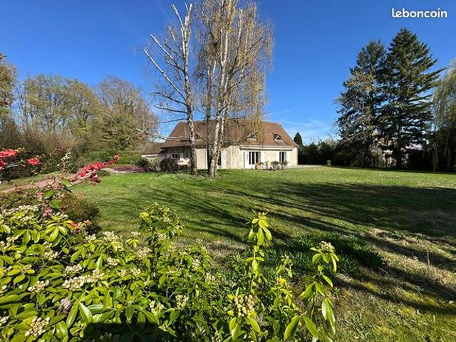 Maison 9 pièces 206 m²