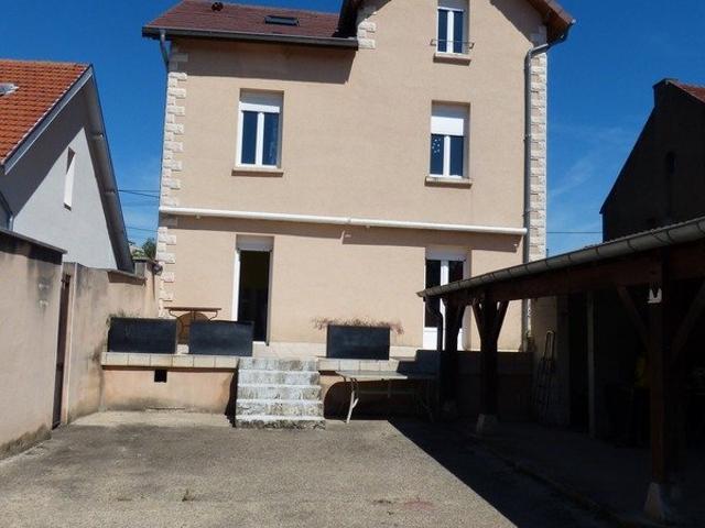 Maison 9 pièces 206 m²