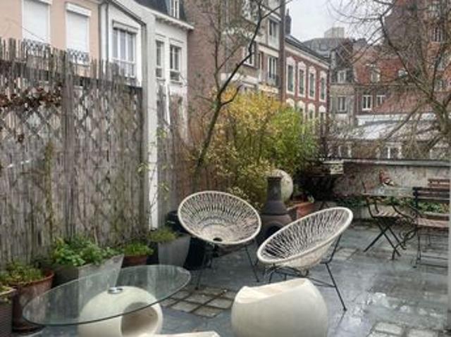 Maison 9 pièces 207 m²