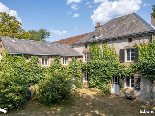 Maison 9 pièces 207 m²