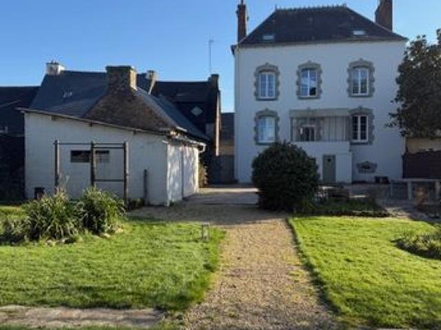 Maison 9 pièces 207 m²