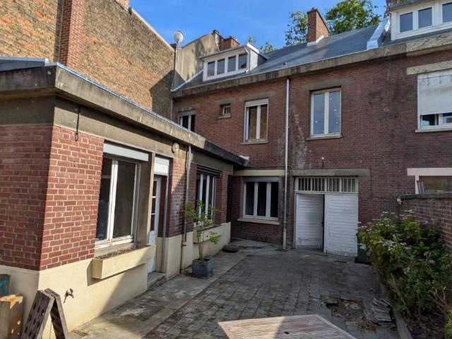 Maison 9 pièces 207 m²