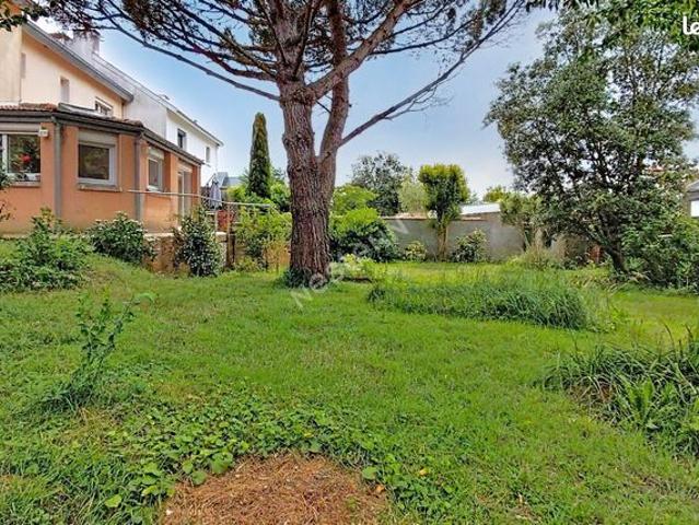 Maison 9 pièces 207 m²
