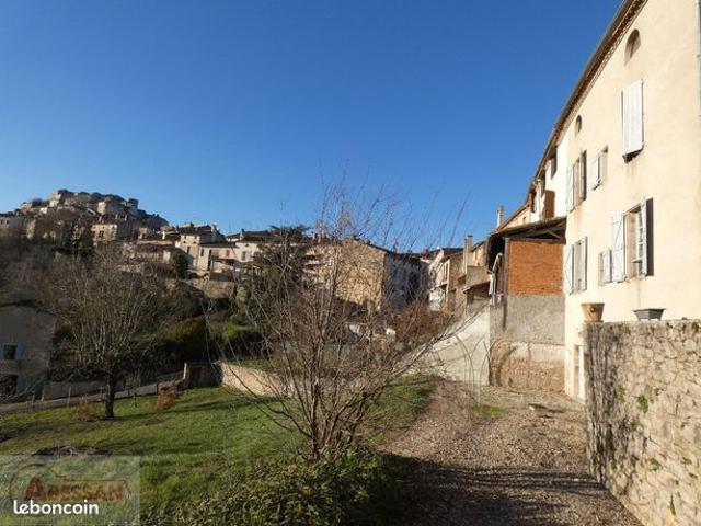 Maison 9 pièces 207 m²