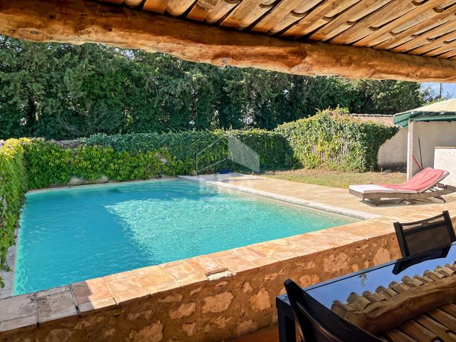 Maison 9 pièces 207 m²