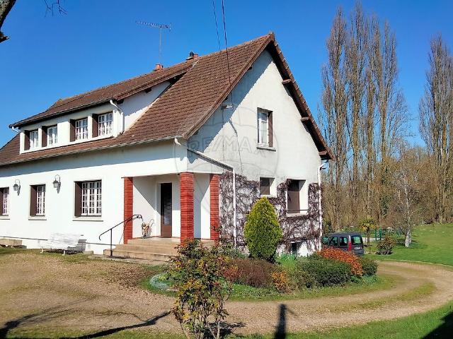 Maison 9 pièces 207 m²
