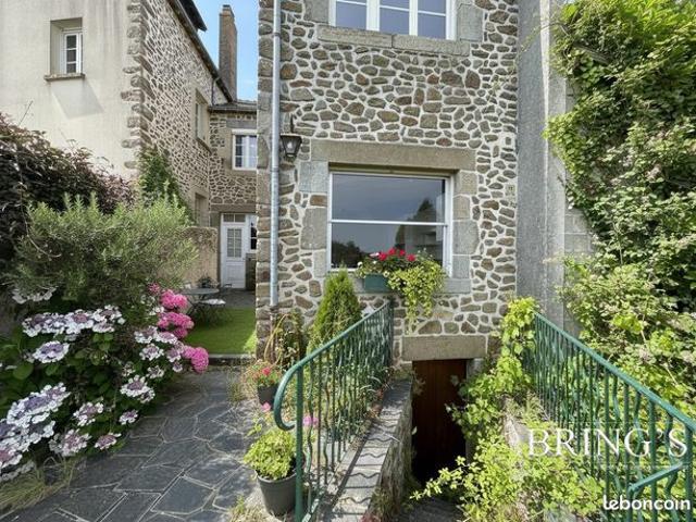 Maison 9 pièces 208 m²