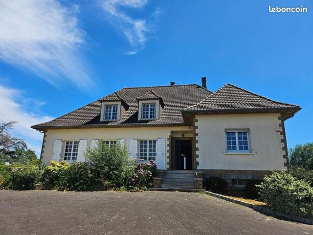 Maison 9 pièces 208 m²