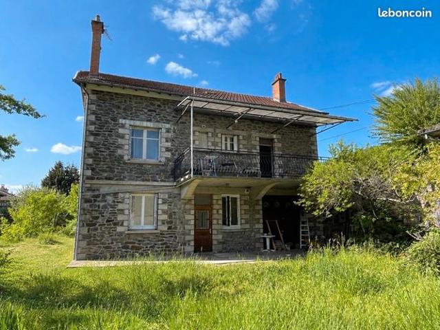 Maison 9 pièces 208 m²