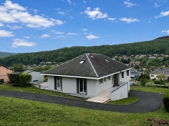 Maison 9 pièces 208 m²