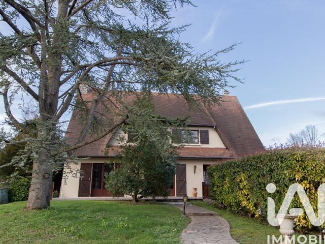 Maison 9 pièces 208 m²