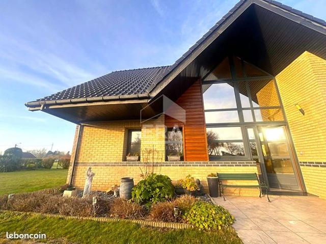 Maison 9 pièces 209 m²