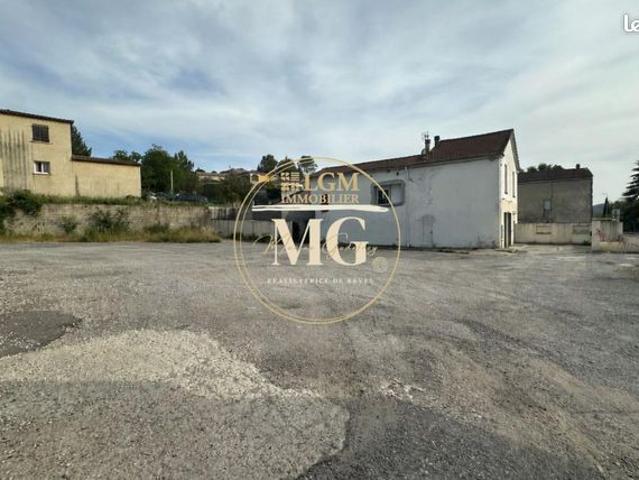 Maison 9 pièces 209 m²