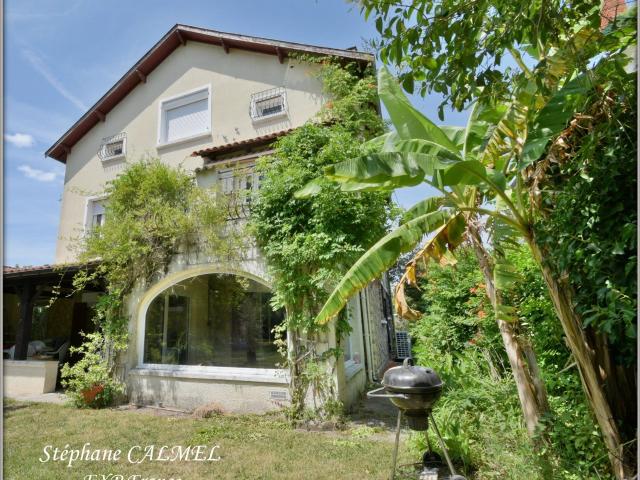 Maison 9 pièces 209 m²