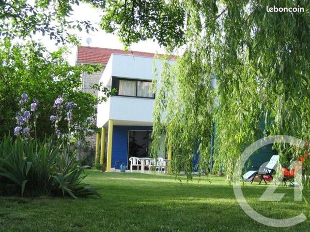Maison 9 pièces 200 m²