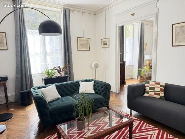 Maison 9 pièces 200 m²