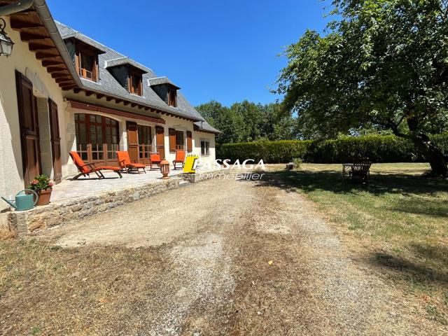 Maison 9 pièces 200 m²