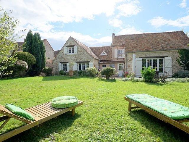 Maison 9 pièces 200 m²