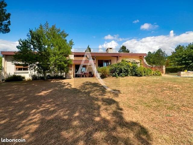 Maison 9 pièces 200 m²