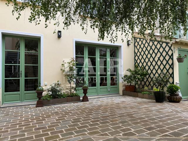 Maison 9 pièces 200 m²