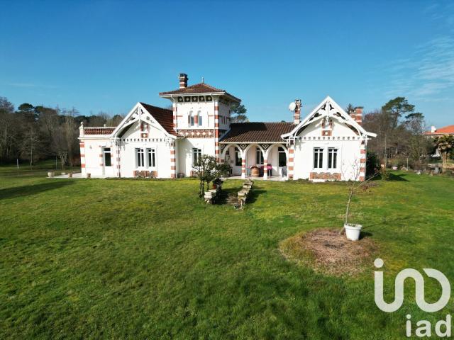 Maison 9 pièces 200 m²