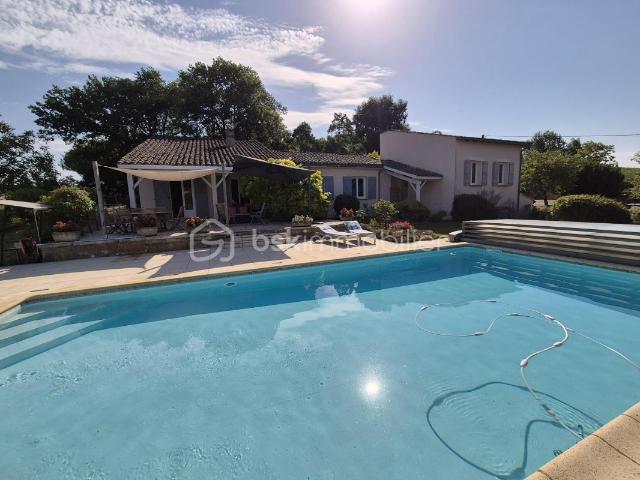 Maison 9 pièces 200 m²