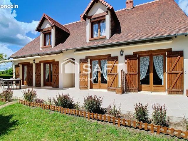 Maison 9 pièces 200 m²