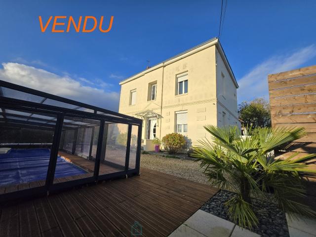 Maison 9 pièces 200 m²