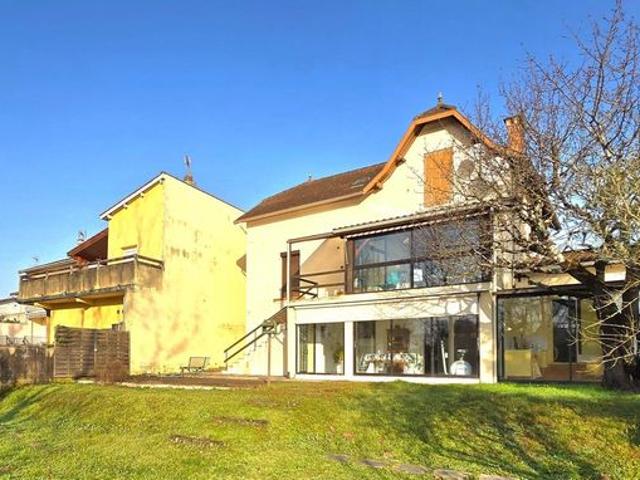 Maison 9 pièces 200 m²