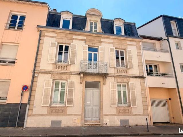 Maison 9 pièces 200 m²