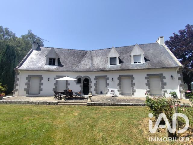 Maison 9 pièces 200 m²