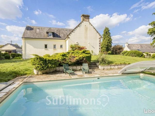 Maison 9 pièces 200 m²