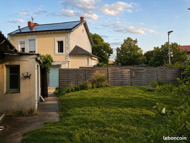 Maison 9 pièces 200 m²