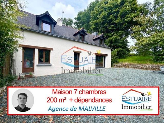Maison 9 pièces 200 m²