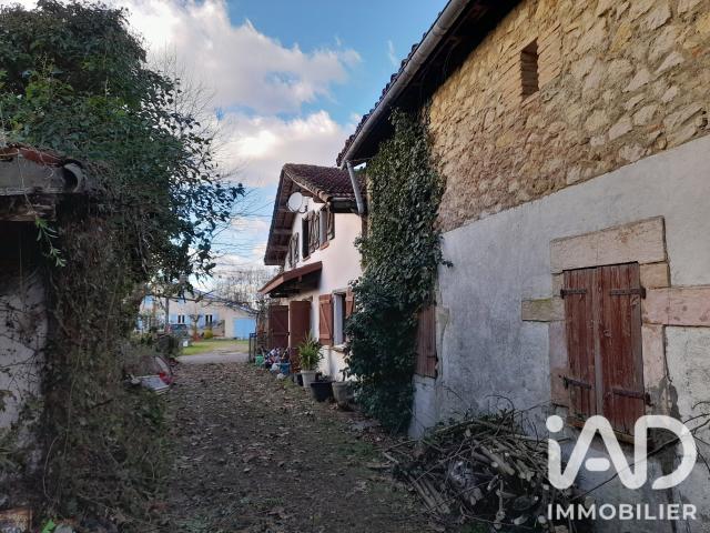 Maison 9 pièces 200 m²