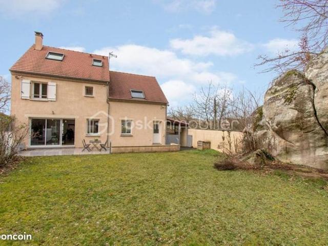 Maison 9 pièces 200 m²