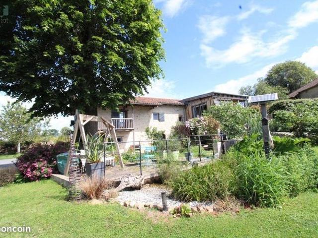 Maison 9 pièces 200 m²