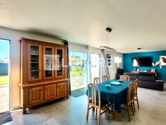 Maison 9 pièces 200 m²