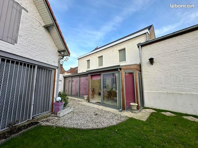 Maison 9 pièces 200 m²