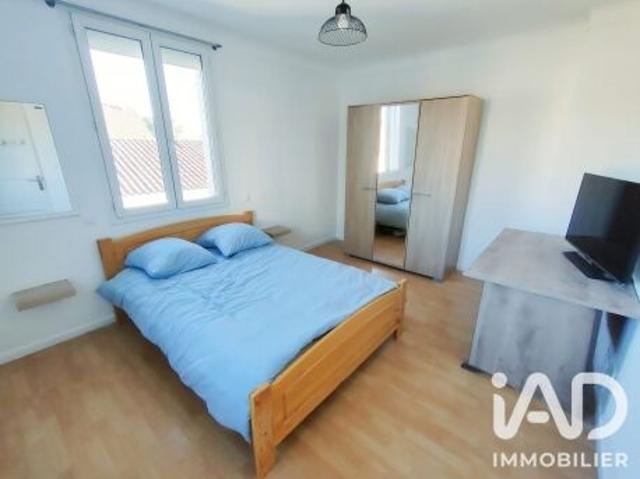 Maison 9 pièces, 200 m² à louer à Aureilhan 65800