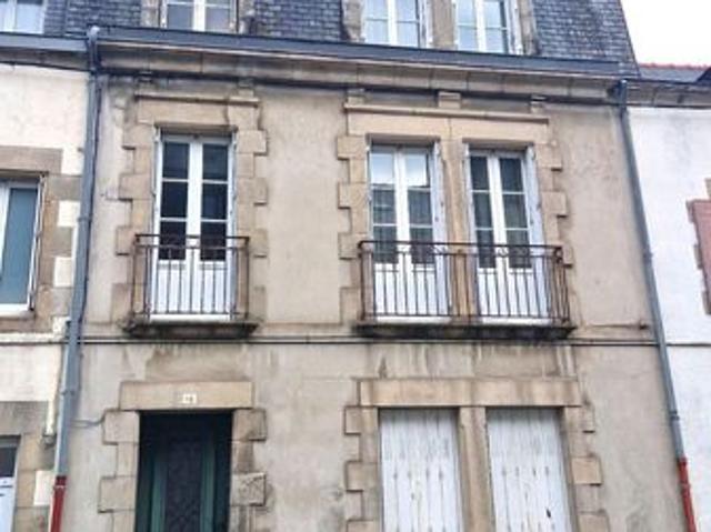 Maison 9 pièces 201 m²