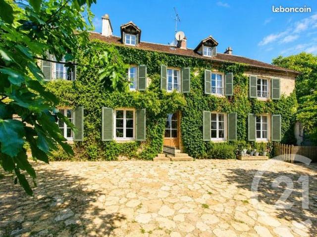 Maison 9 pièces 201 m²