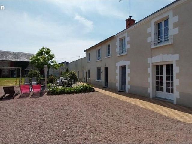 Maison 9 pièces 202 m²