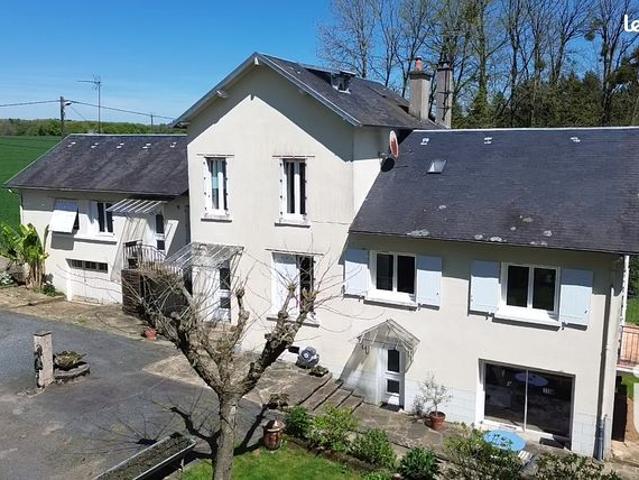Maison 9 pièces 202 m²