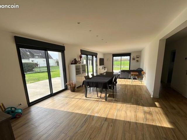Maison 9 pièces 202 m²